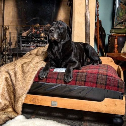 Oak Wooden Dog Bed Frame For Orthopaedic Dog Bed