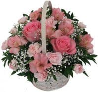 BASKET WITH PINK FLOWERS